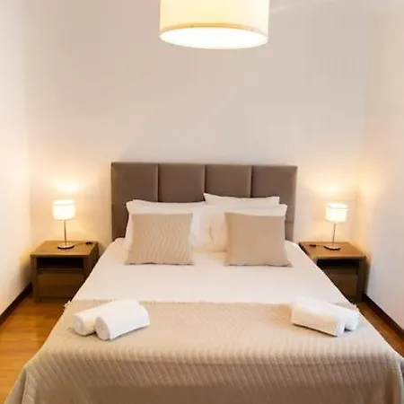 Entrevillas Alojamento Local, Apartamento T2 Arcos de Valdevez Exterior photo