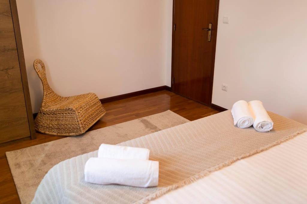 Apartment Entrevillas Local, T2